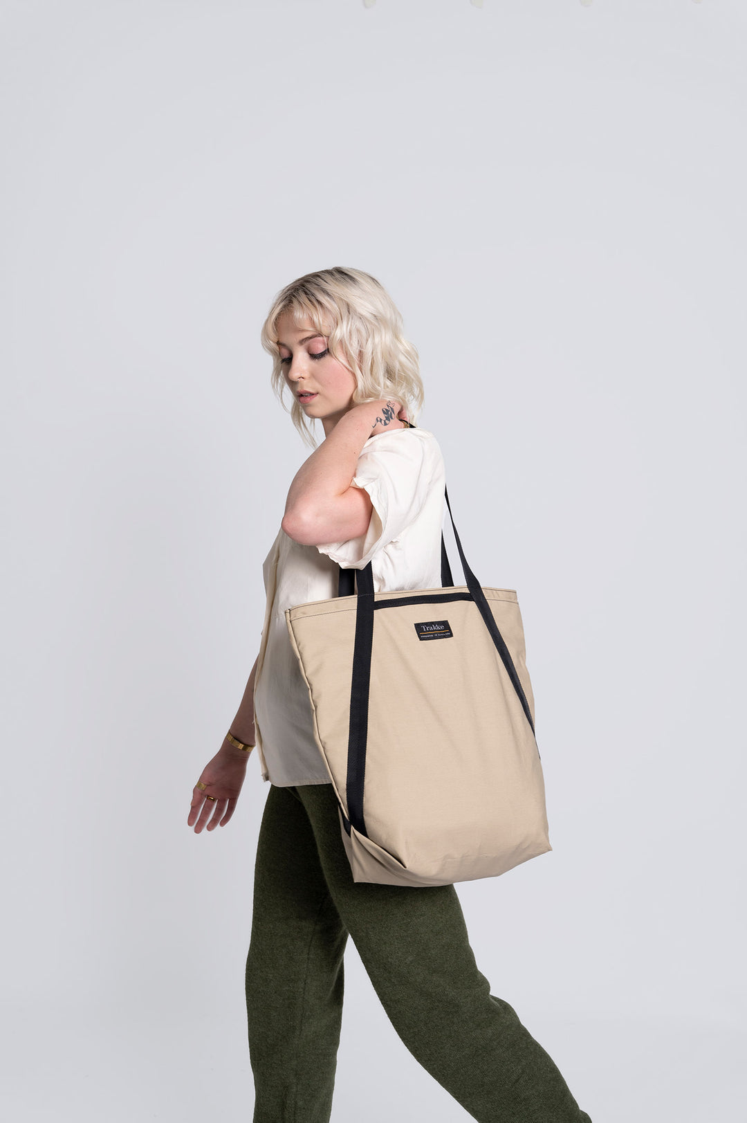 Messages Tote