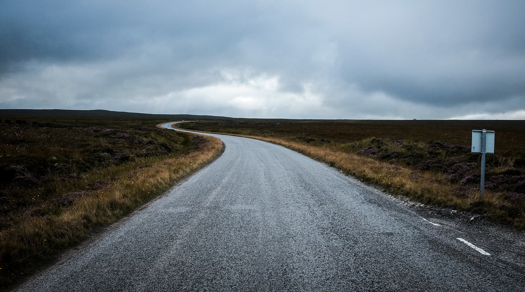 a single track road on the north coast 500 in scotland