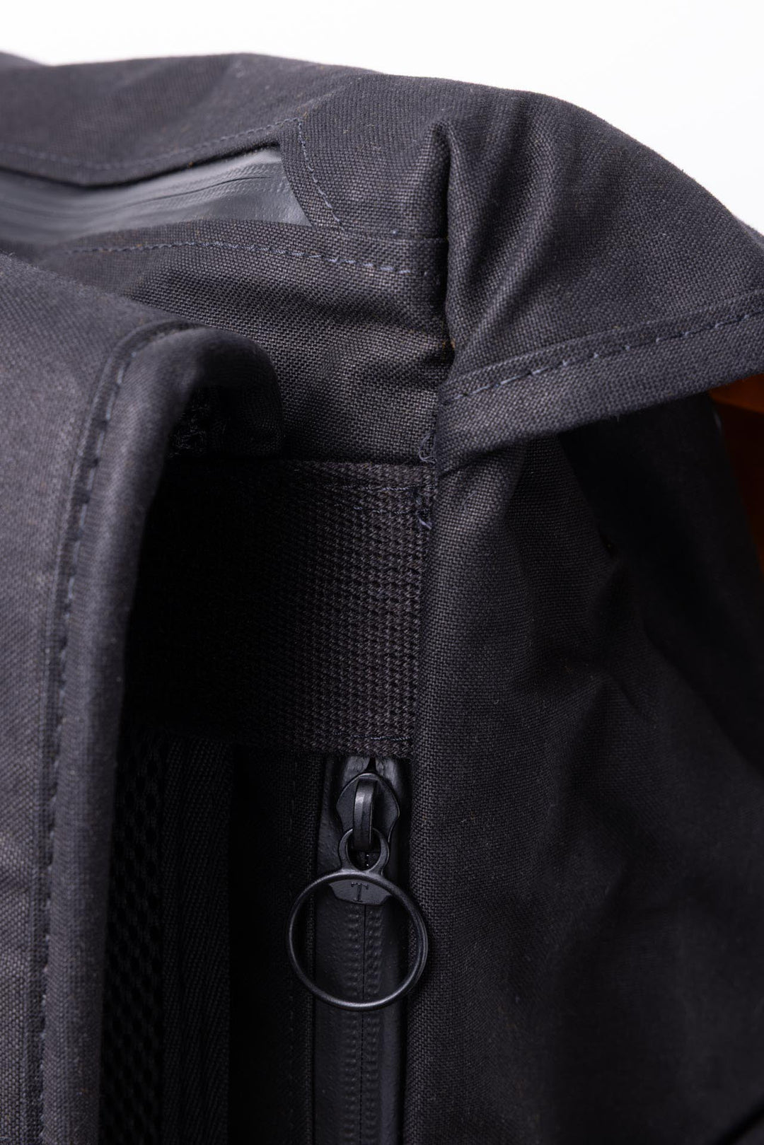 Sample Sale | Black Bannoch Pro Backpack