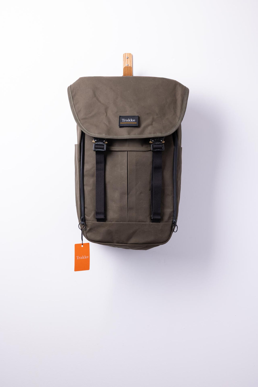 Sample Sale | Olive Bannoch Pro Backpack