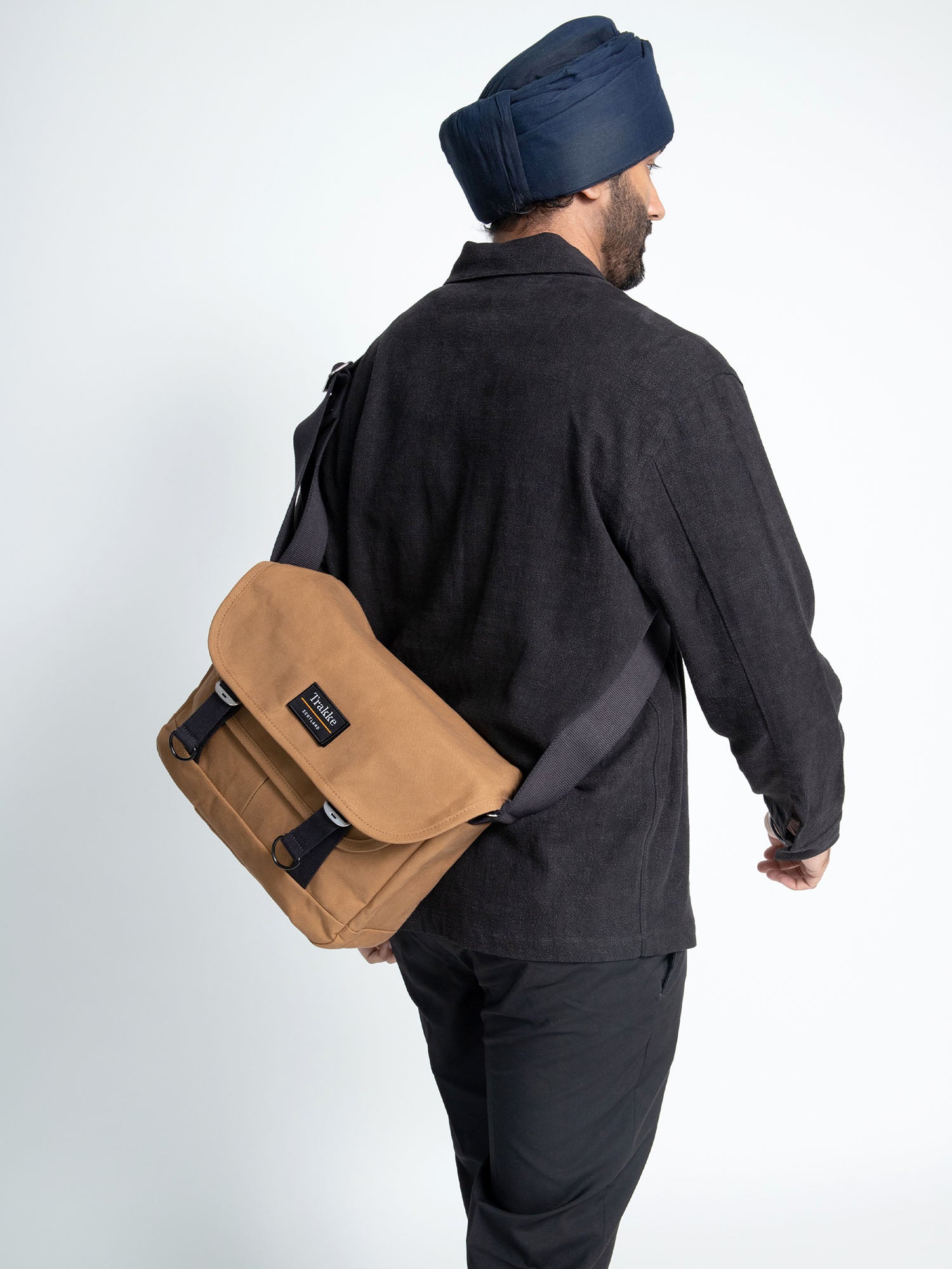 Bairn Mini Messenger – Everyday Carry Messenger Bag - Trakke