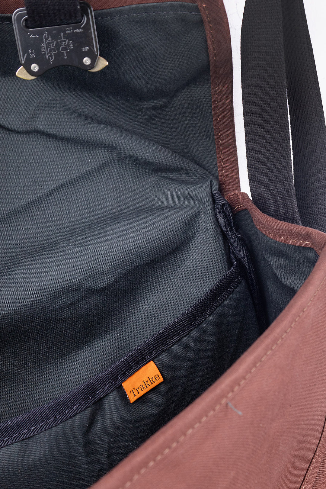 Bairn Pro Messenger | New Lining