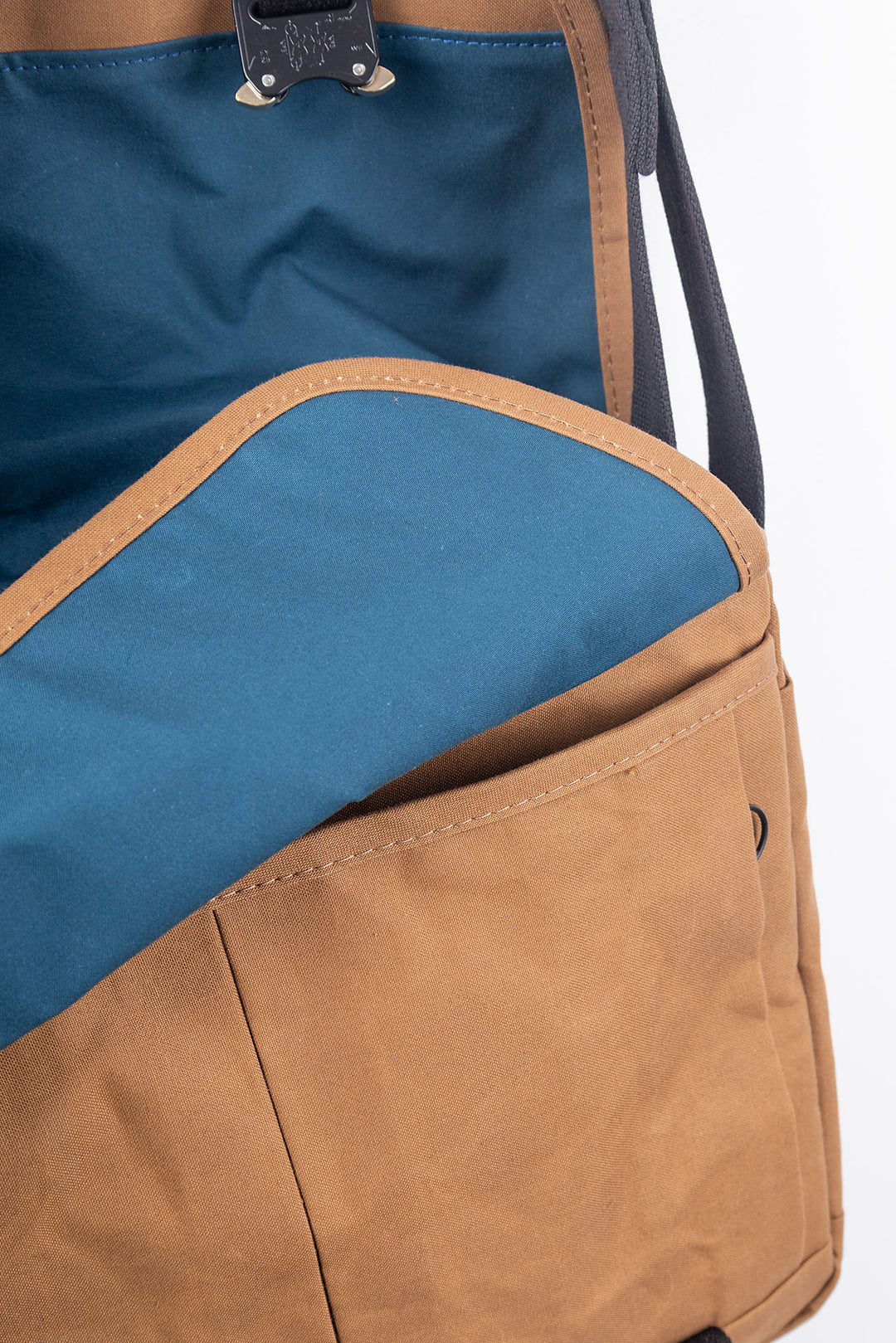 Bairn Pro Messenger | New Lining