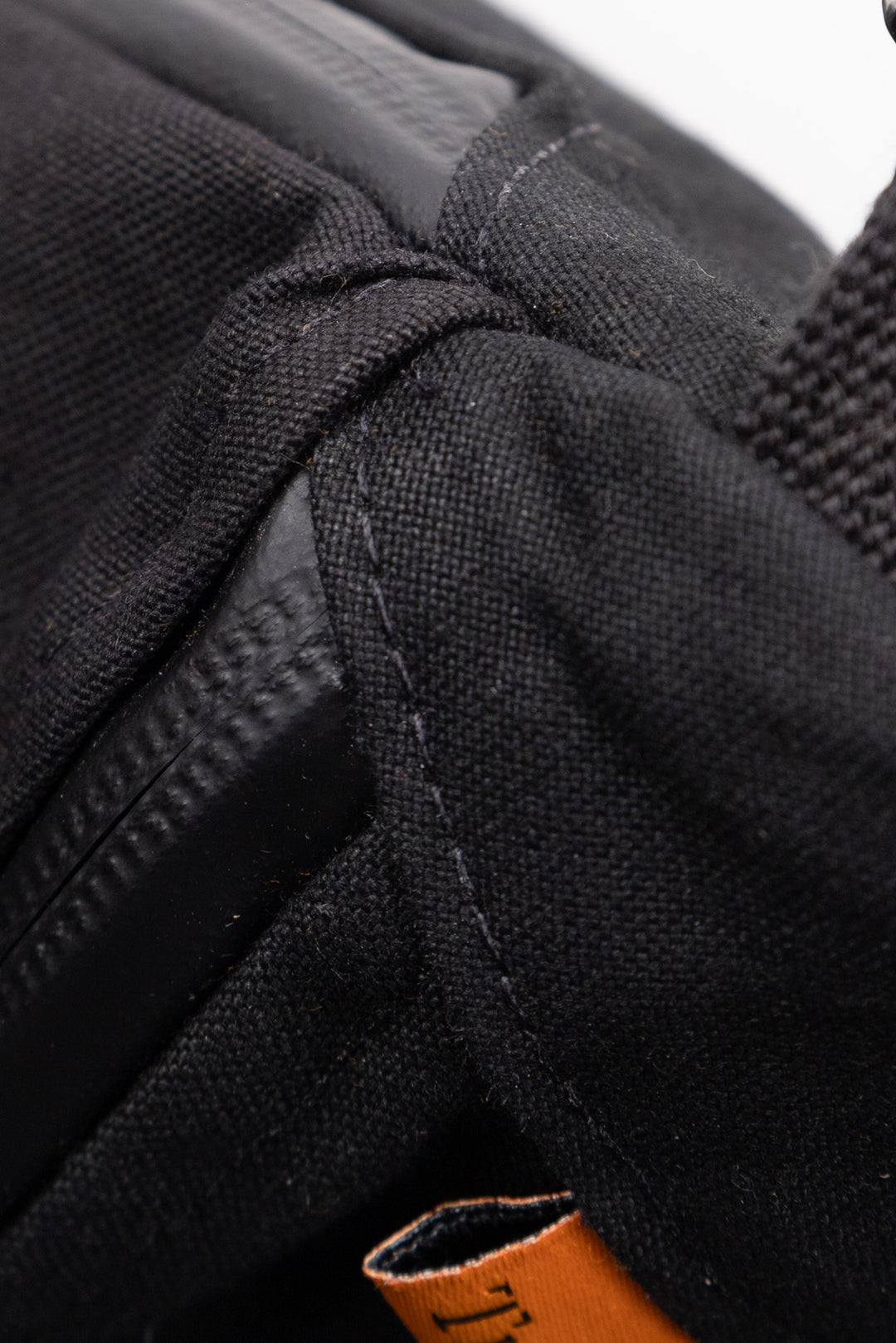 Sample Sale | Black Banana Crossbody Bag