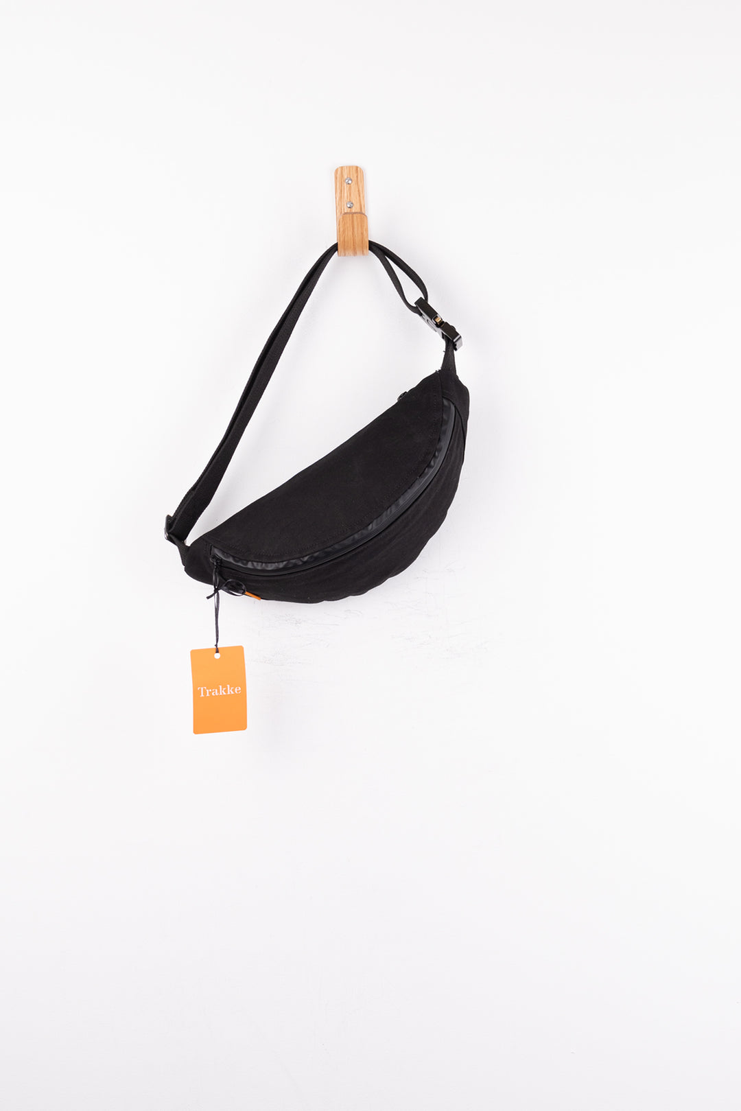 Sample Sale | Black Banana Crossbody Bag