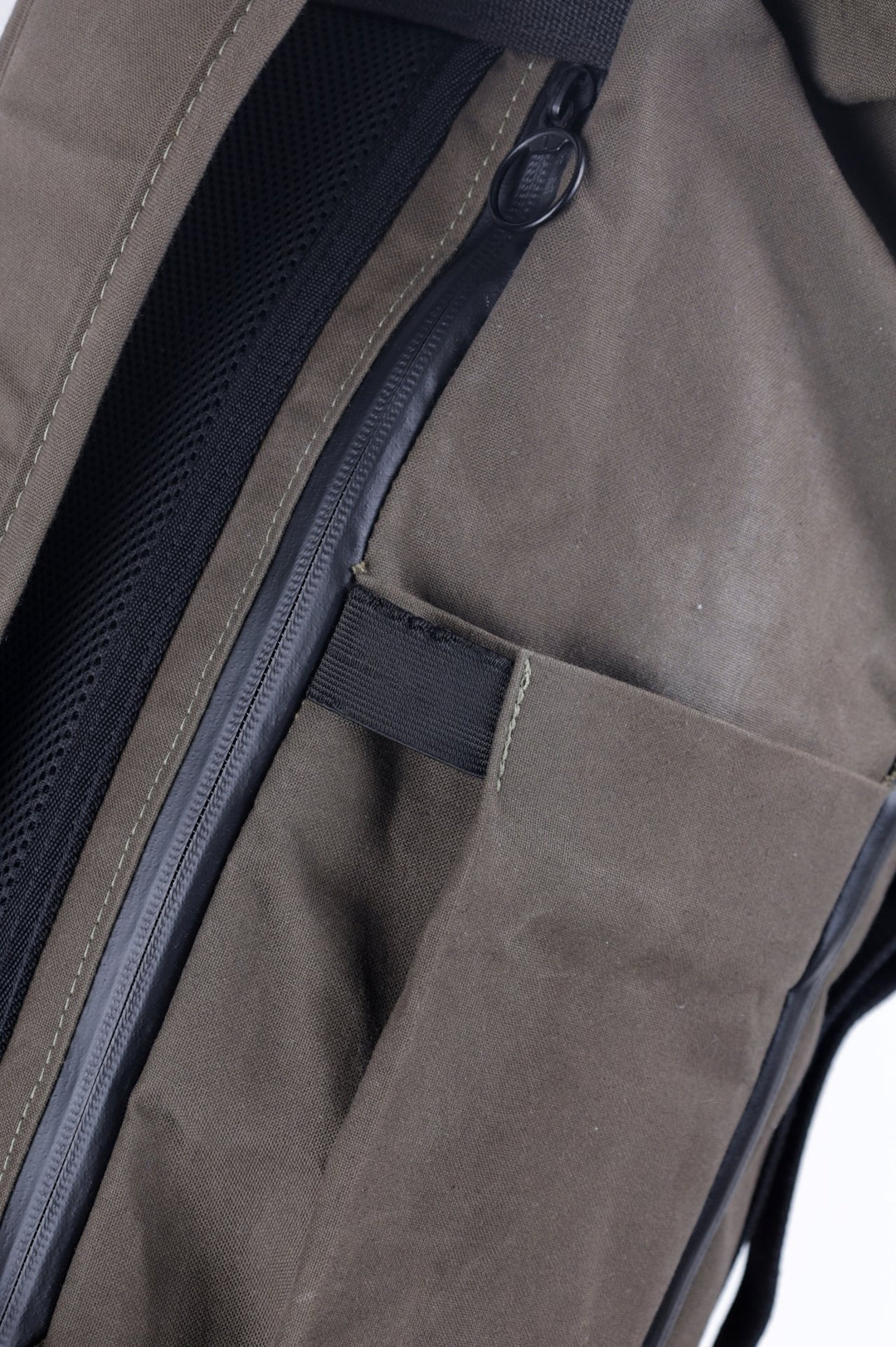Sample Sale | Olive Bannoch Pro Backpack