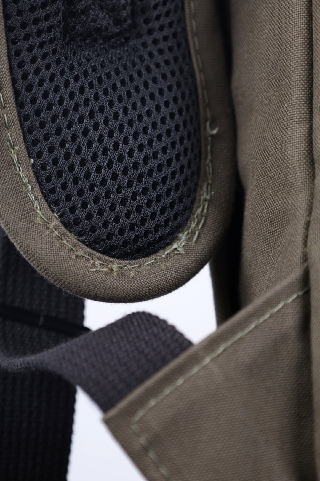 Sample Sale | Olive Bannoch Pro Backpack