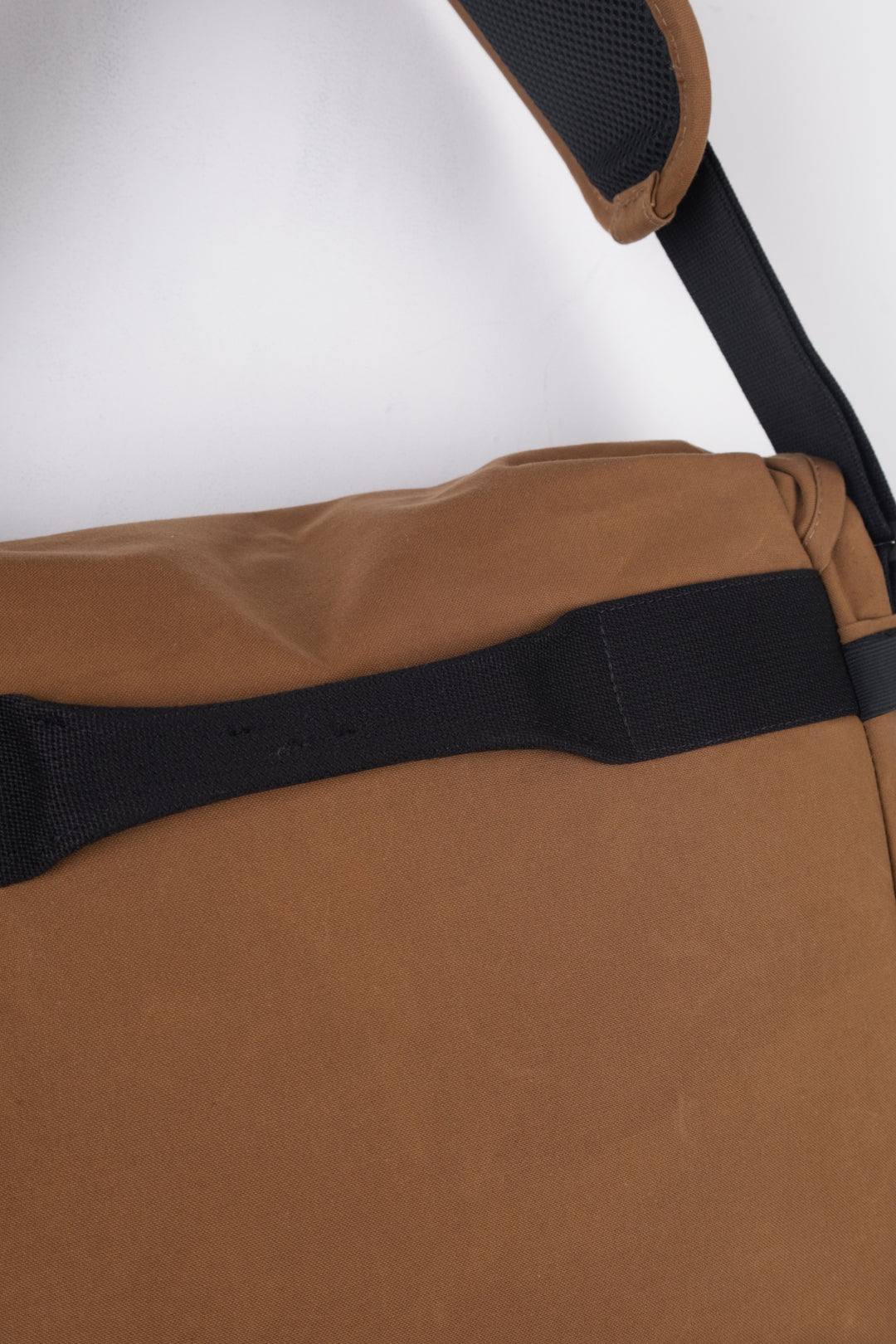 Sample Sale | Whisky Bairn Pro Messenger